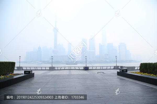 上海外灘清晨