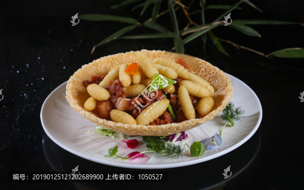 春意蒜香肉