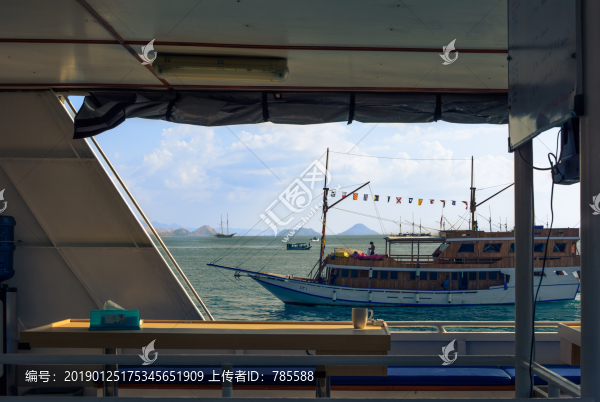 海船