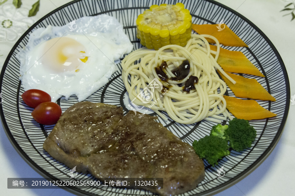 黑椒牛排