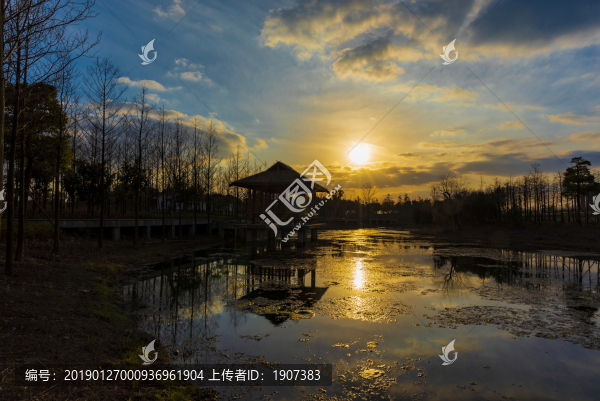 湖泊風(fēng)光