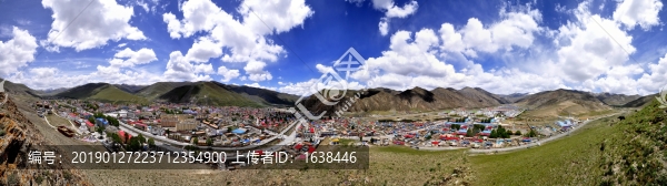 玉樹(shù)藏族自治州稱(chēng)多縣全景圖