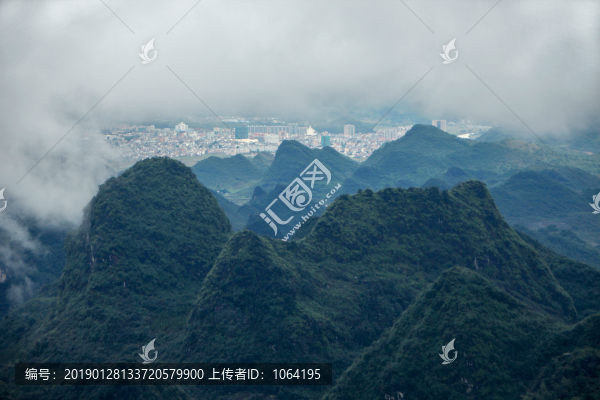 山外的城市