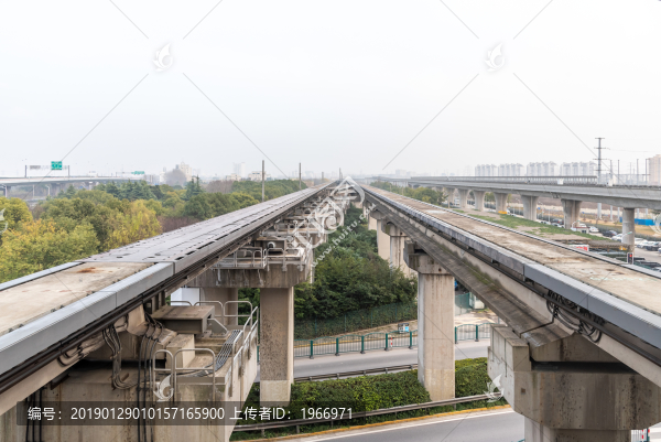 上海磁懸浮列車龍陽站