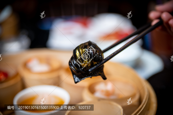 水晶蝦餃
