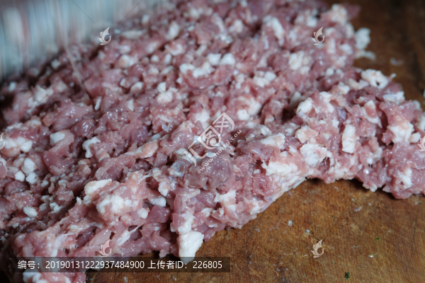 肉餡