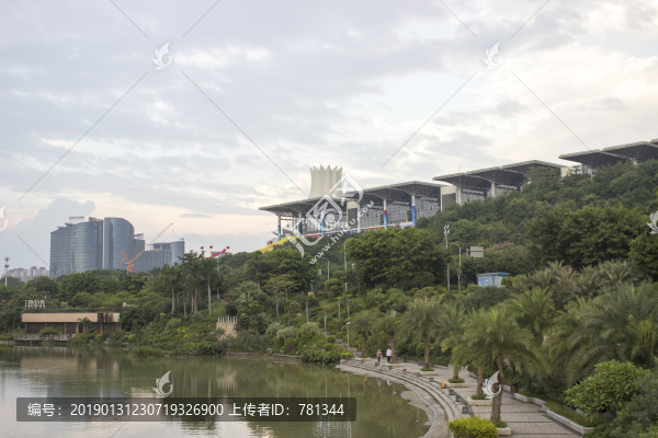民歌湖風光