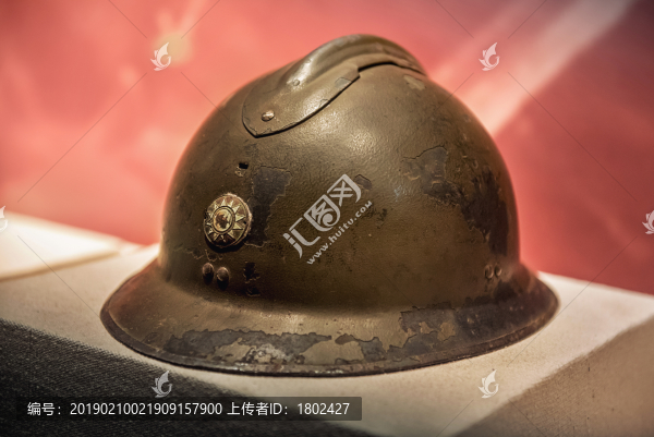 抗戰(zhàn)時期滇軍法式鋼盔