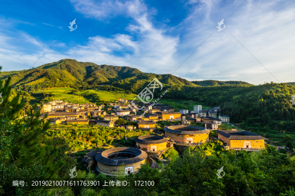中國福建初溪客家土樓群全景