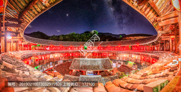 中國福建初溪客家土樓群星空
