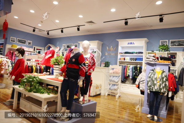 衣服展柜