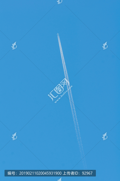 飛機拉線