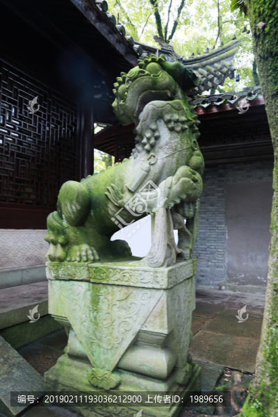 石獅子