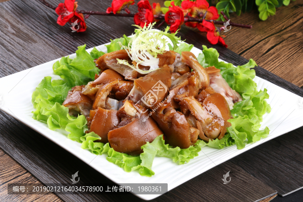 傳統(tǒng)醬豬蹄