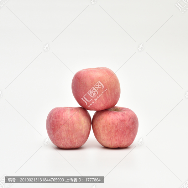 三個(gè)紅富士蘋果