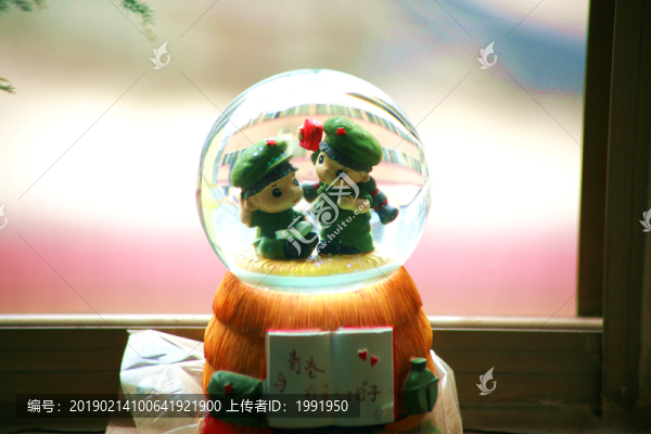 水晶球音樂盒