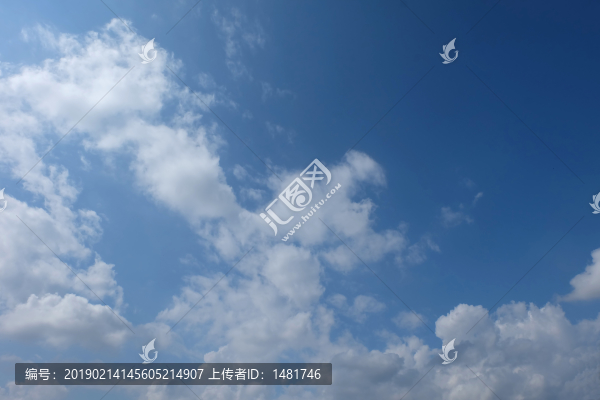 藍(lán)天白云