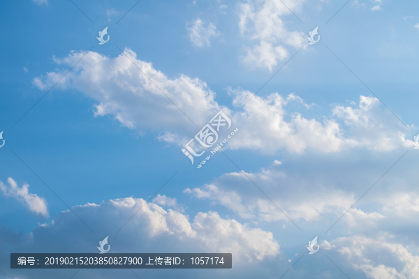 藍(lán)天白云