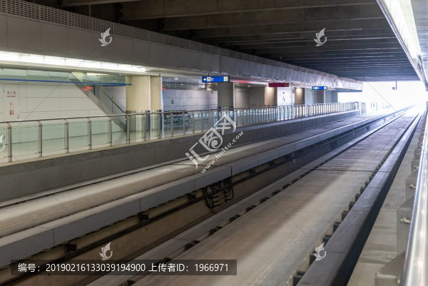 上海浦東機場站鐵軌