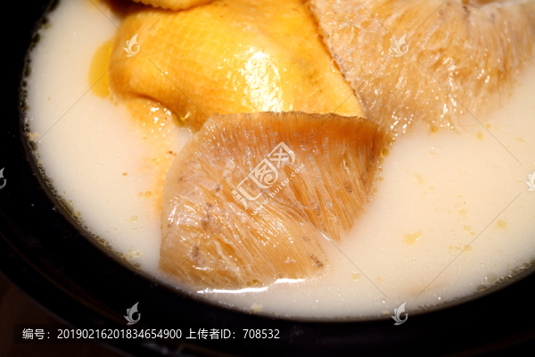 魚(yú)翅湯