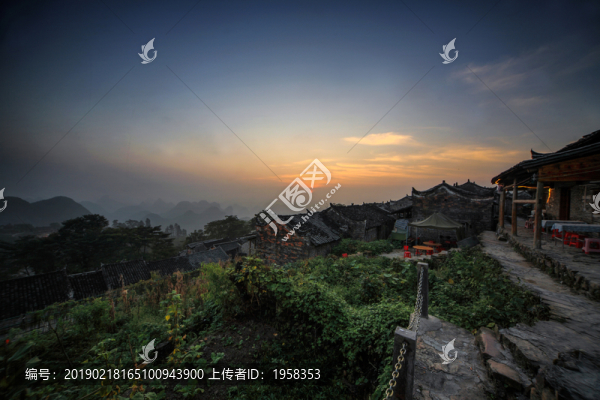 連南千年瑤寨風(fēng)光