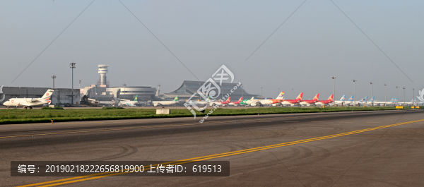 沈陽(yáng)機(jī)場(chǎng)停機(jī)坪全景