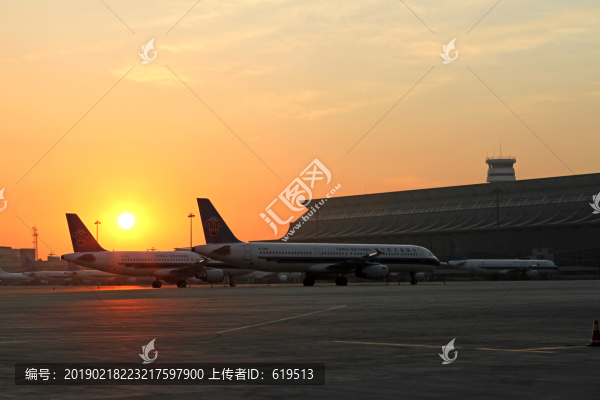 沈陽機(jī)場的清晨