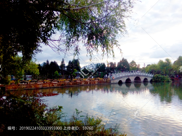 麗江黑龍?zhí)讹L(fēng)景