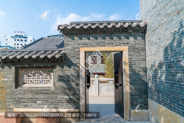 中式門樓四合院大門