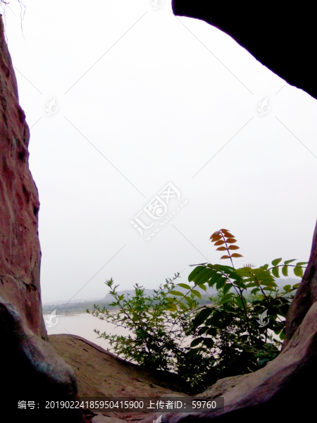 樂山大佛江邊風景