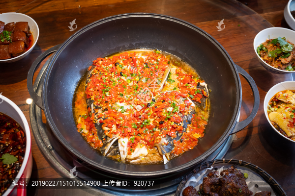 剁椒魚頭
