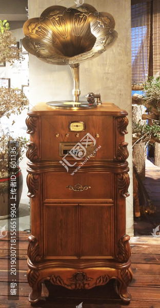 復(fù)古留聲機(jī)特寫