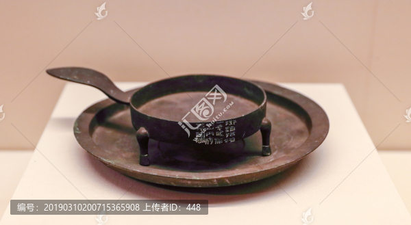 漢代銅拈燈