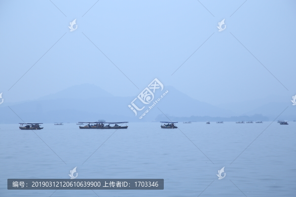 煙雨西湖