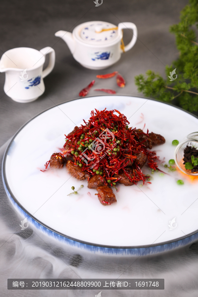 烹汁小牛肉