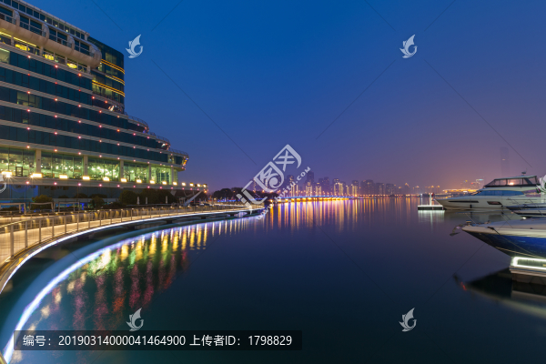 蘇州金雞湖旁邊的酒店和游艇