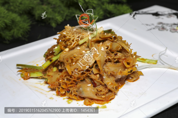 涼拌牛肚