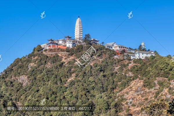 雞足山