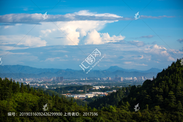 清溪遠(yuǎn)眺萍鄉(xiāng)