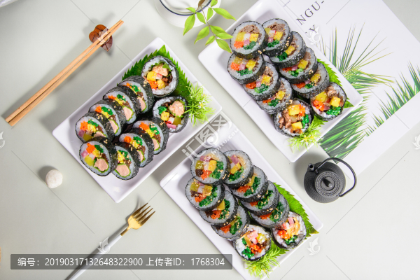 韓國(guó)料理紫菜飯