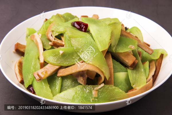 香干炒萵筍