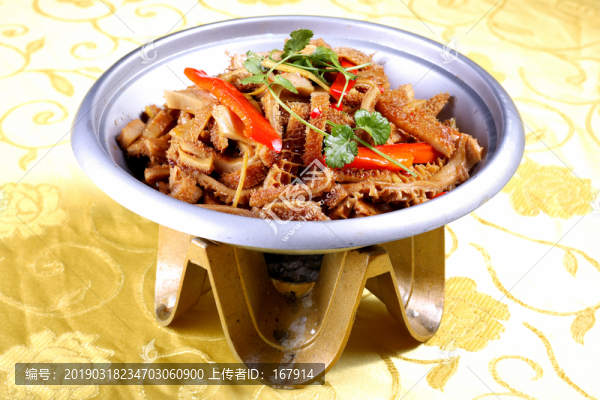 干鍋牛肚