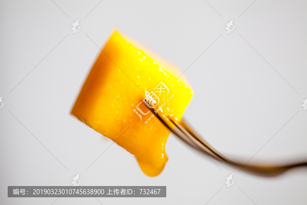 黃色的芒果塊
