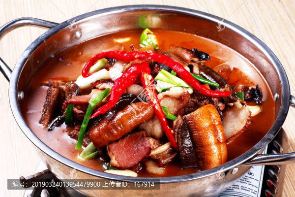 臘肉燉黃鱔