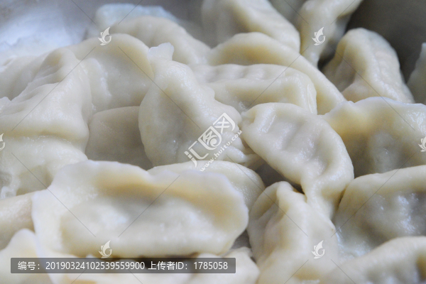 手工水餃