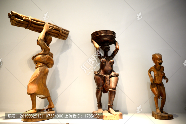 非洲木雕