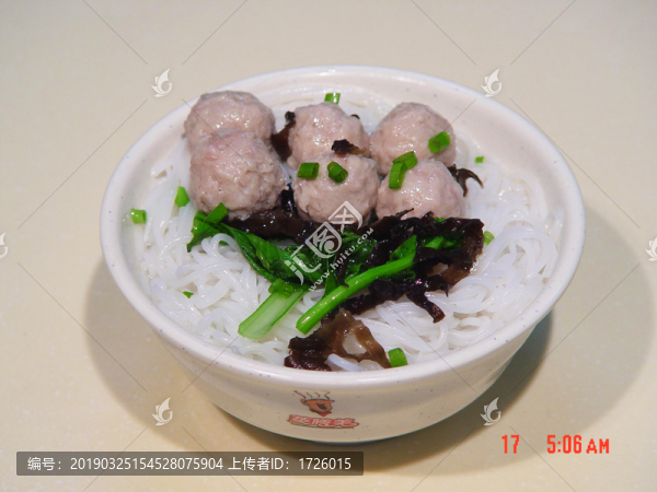 肉丸高湯米線