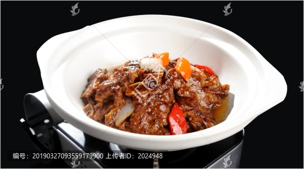 黑椒牛仔骨