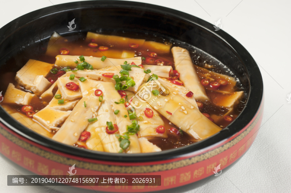 生態(tài)筍煮豆腐