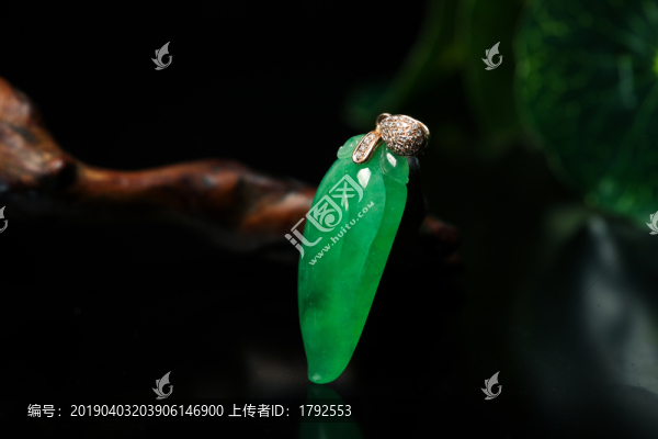 帝王綠翡翠